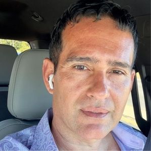 Meet your Posher, Alexander